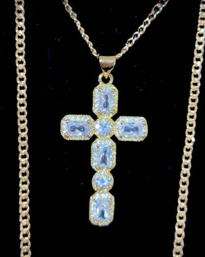 Valentina Cross