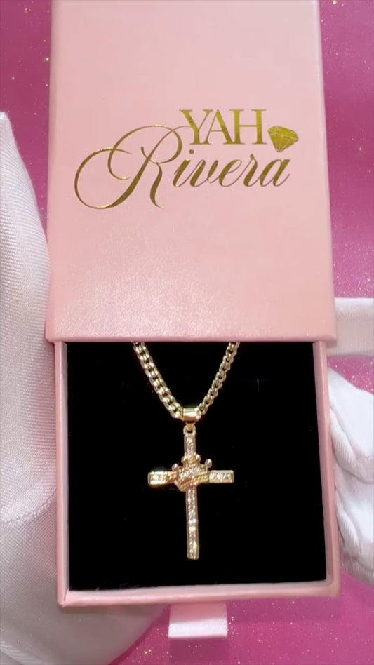 Dainty Royal Cross