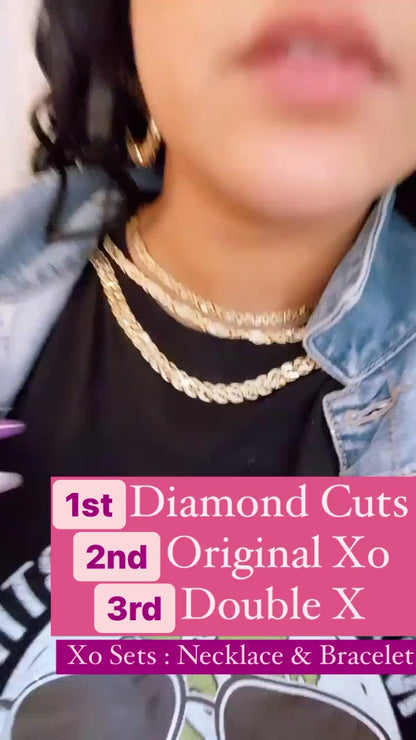 Xo BUNDLE set W/ Name Earrings