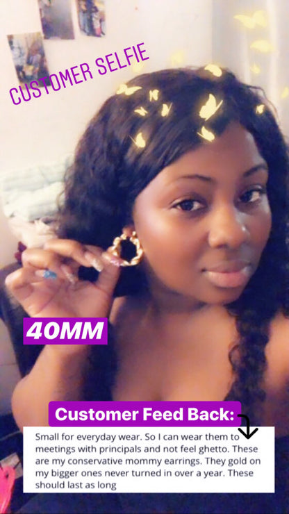 Glamorous Twist Earrings